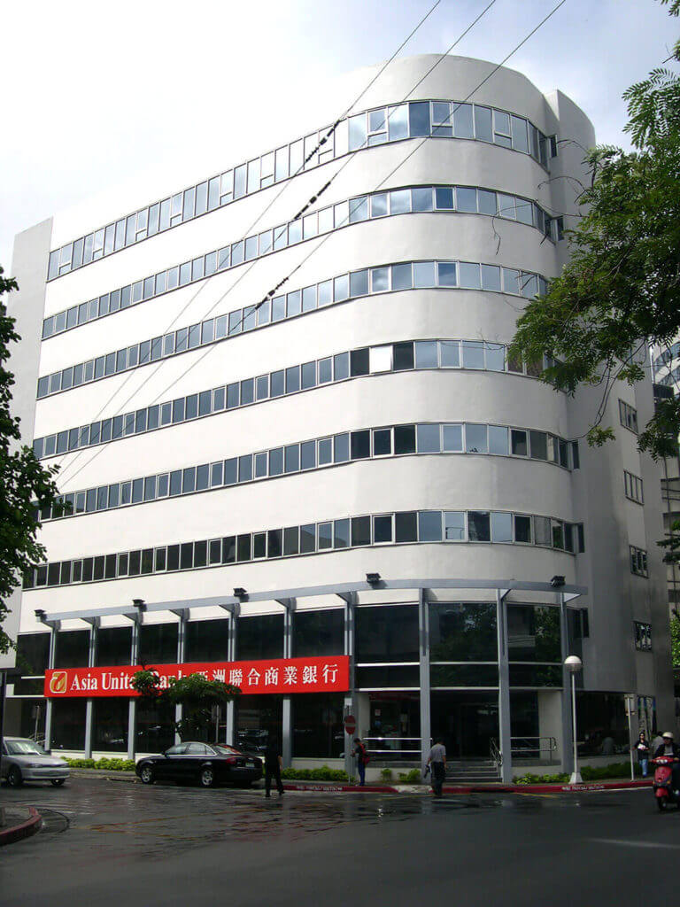 LIBRAN HOUSE